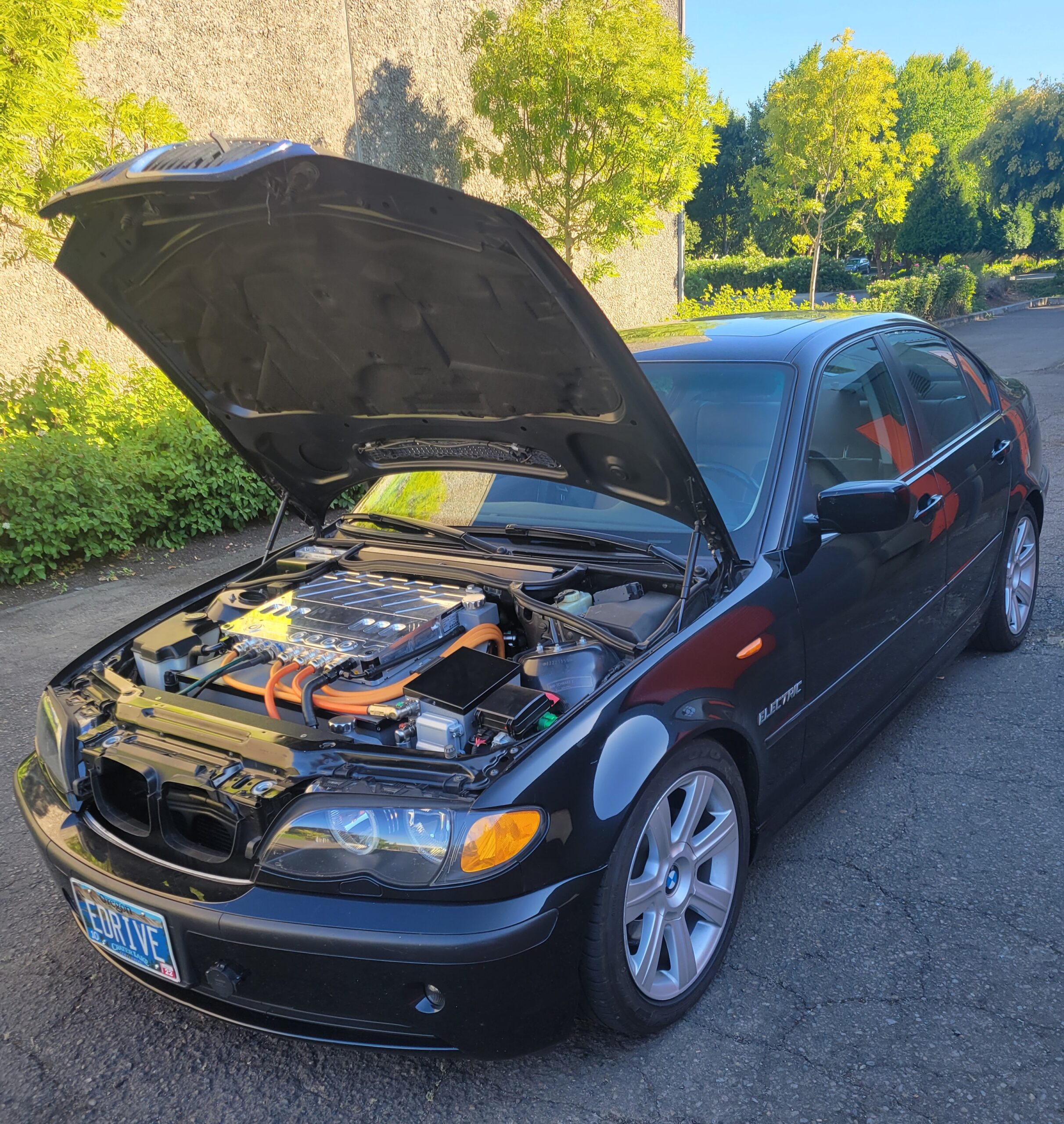 EV Battery Pack Design for High-Performance Applications