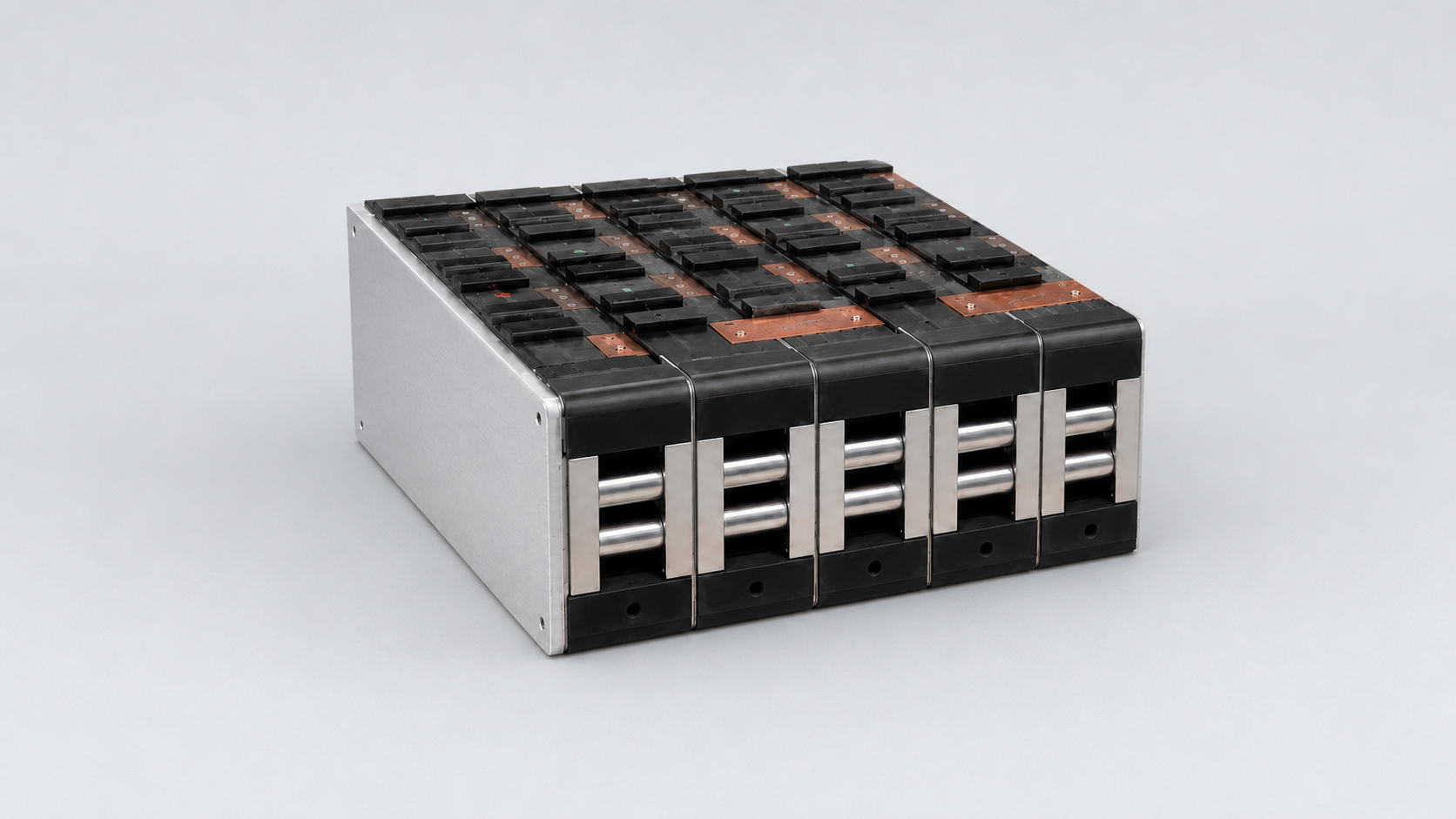 High-power-density EV battery module stack with cylindrical cells and integrated cold plates